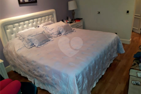 Apartamento à venda com 4 suítes em Santana, São Paulo, SP