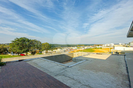 Casa à venda com 3 quartos, sendo 1 suíte, no condomínio Residencial Fazenda Alta Vista, Salto de Pirapora - SP