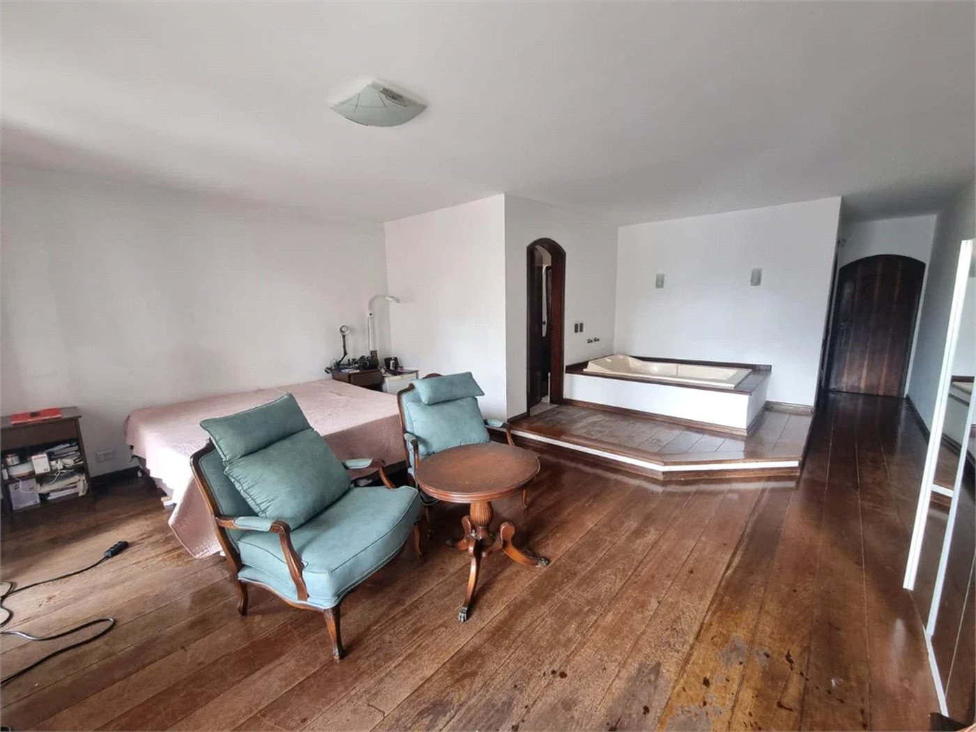 Casa à venda com 4 quartos, sendo 1 suíte, em Jardim Lídia, São Paulo, SP