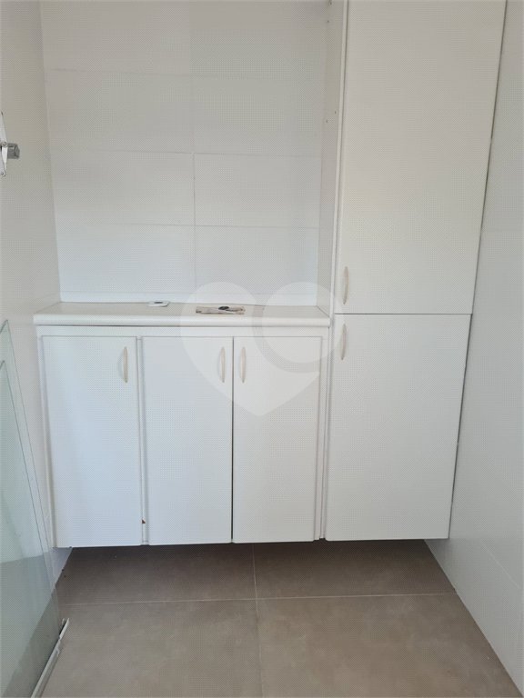 Casa à venda com 3 suítes no condomínio Estância Marambaia, Vinhedo - SP