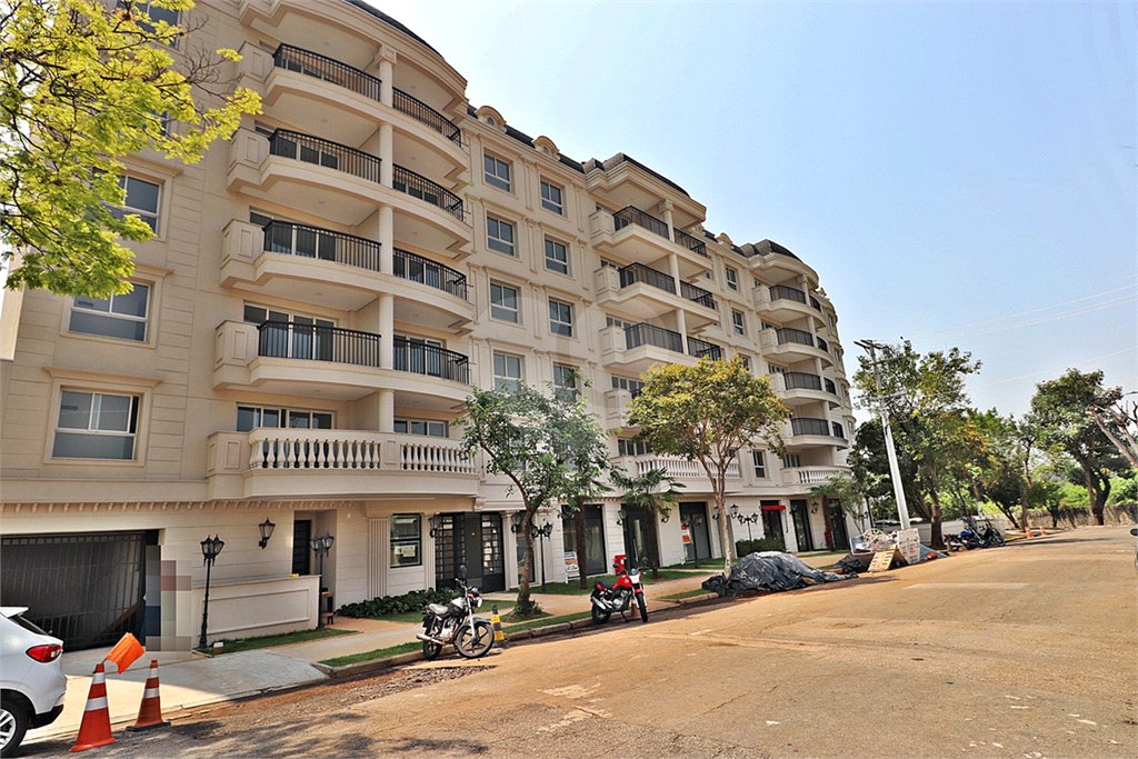 Apartamento à venda com 3 suítes em Santana, São Paulo, SP