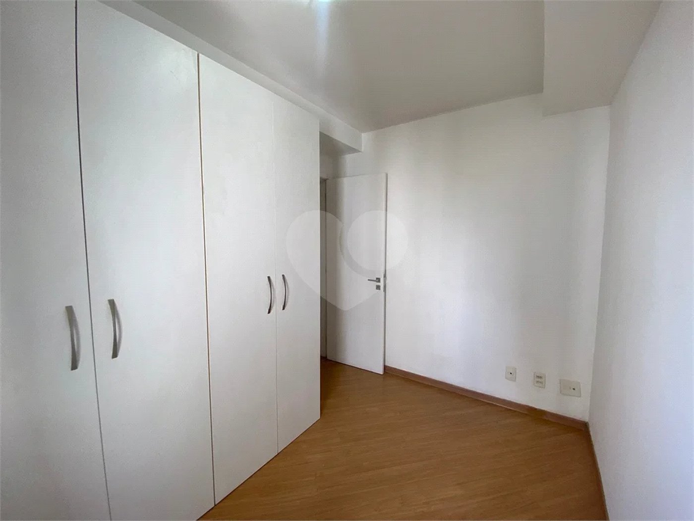 APARTAMENTO A VENDA NA VILA LEOPOLDINA COM 03 DORM 1 SUITE E 2 VAGAS DE GARAGEM