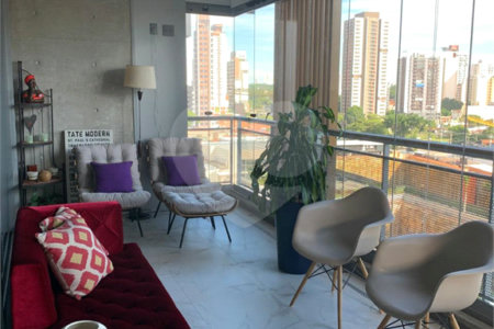 Apartamento para alugar com 3 quartos, sendo 2 suítes, em Jardim das Acácias, São Paulo, SP