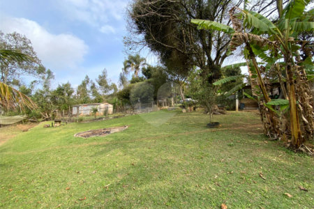 Chácara à venda com 3 quartos em Chácaras Ceres, Suzano, SP