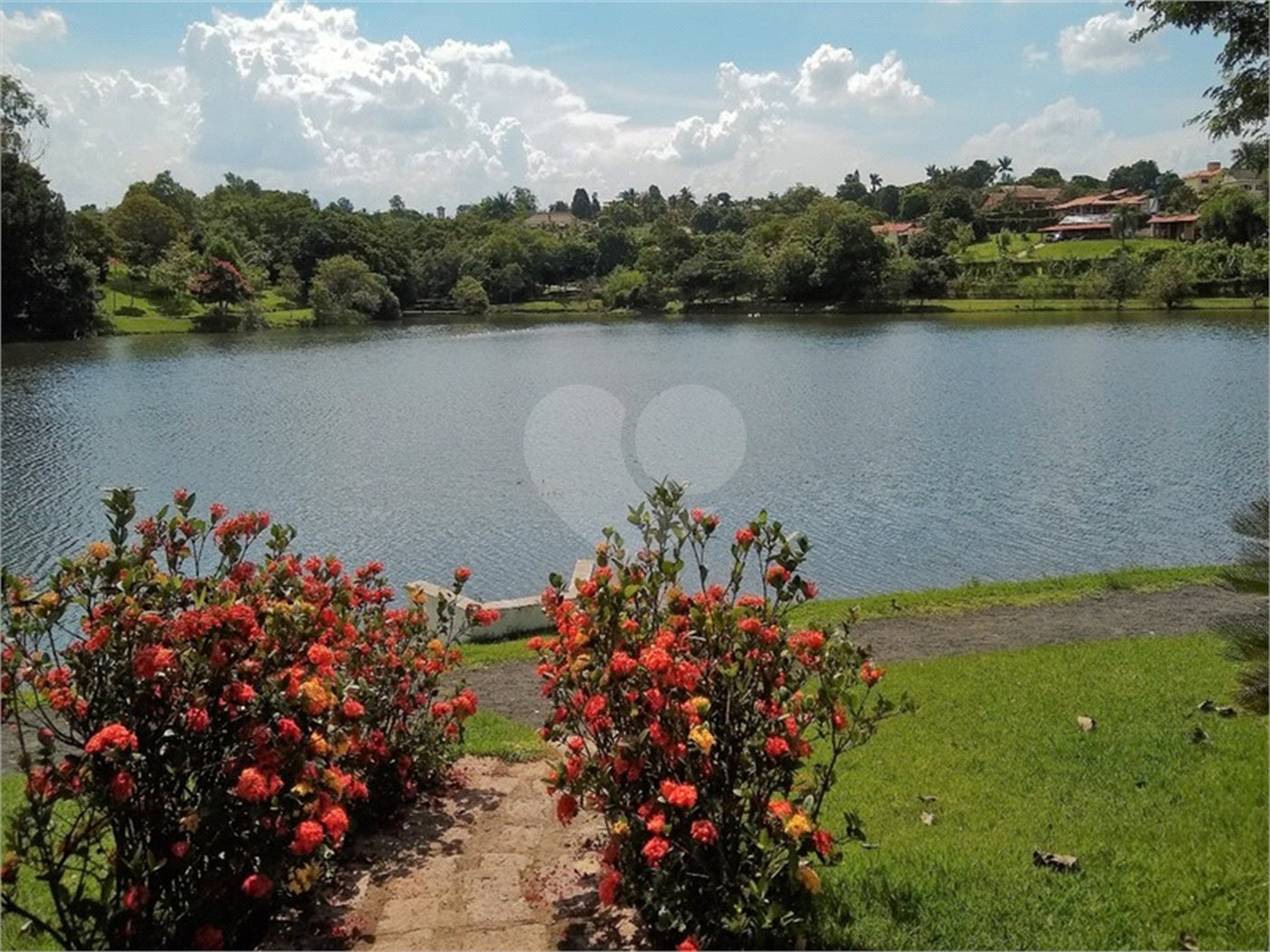 Casa Térrea à venda ou para alugar com 2 quartos em Colinas do Mosteiro de Itaici, Indaiatuba, SP