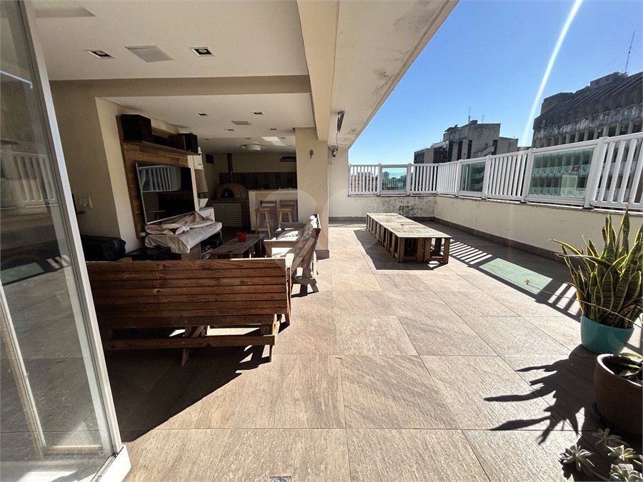 Cobertura à venda com 4 quartos, sendo 1 suíte,  em Rio Comprido, Rio de Janeiro, RJ