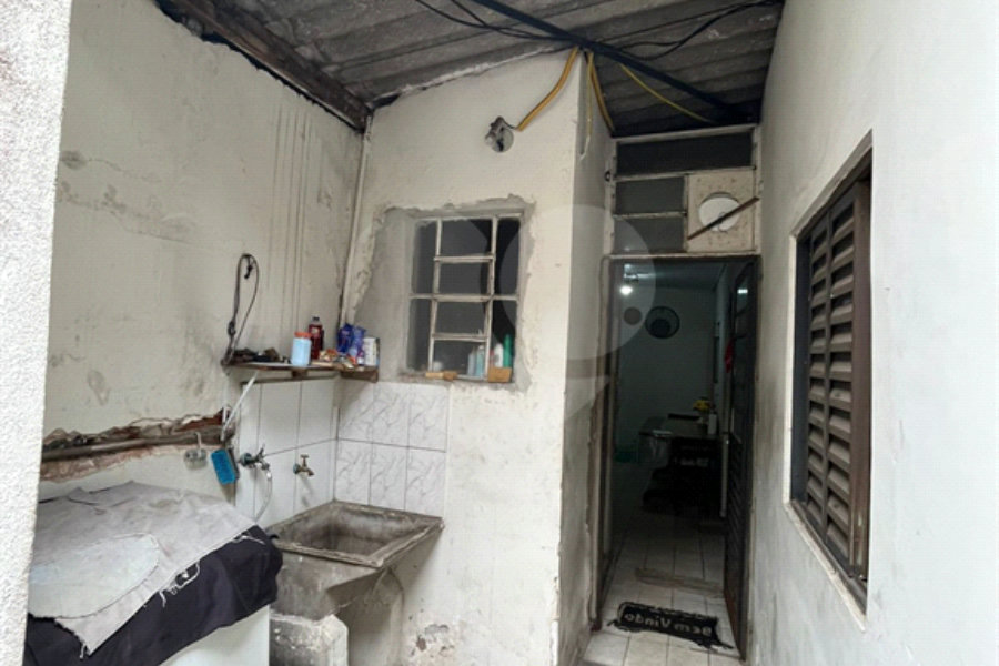 Casa à venda com 2 quartos em Santa Terezinha, São Paulo, SP