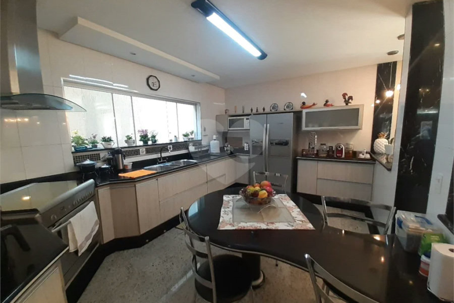 Ótima casa disponível para venda em Piracicaba, no Condomínio Residencial Village Des Lions no bairro Pompéia