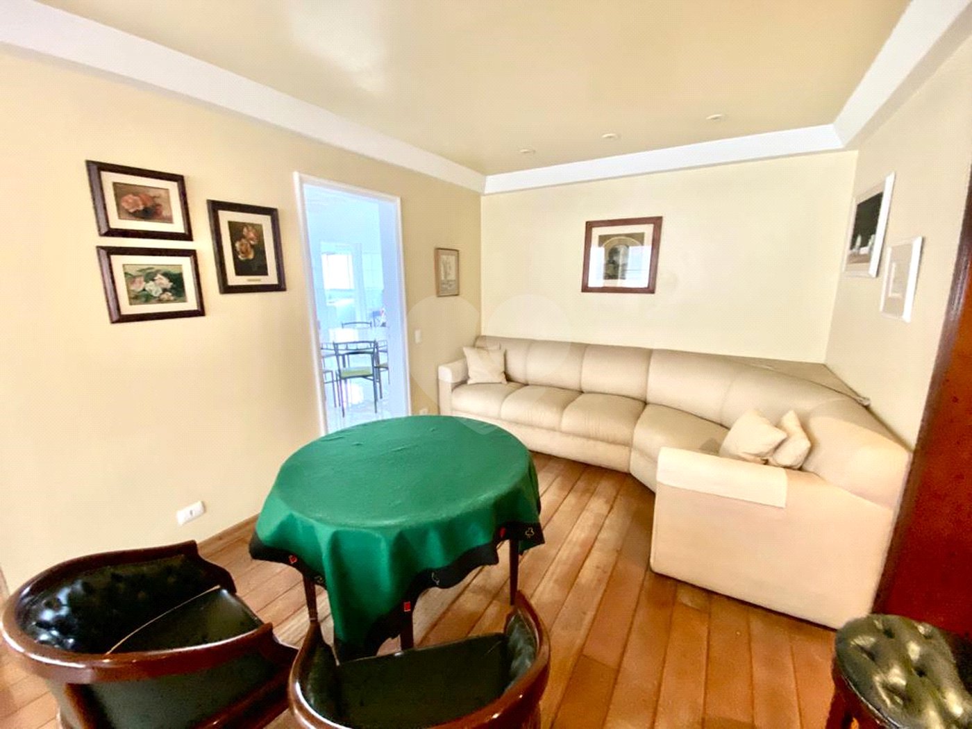 Apartamento à venda com 4 quartos, sendo 2 suítes, em Pinheiros, São Paulo, SP