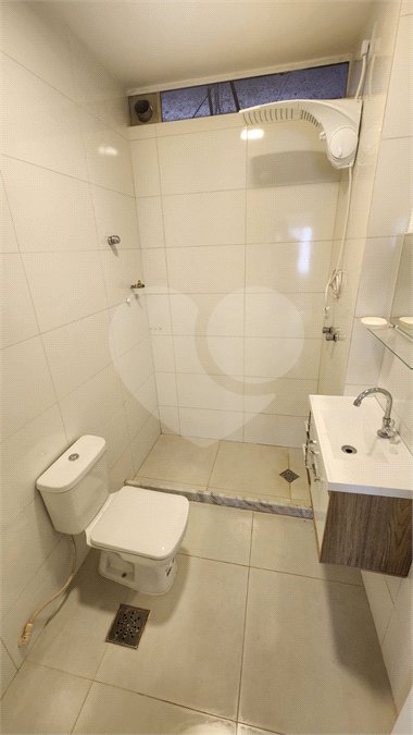 Apartamento à venda com 2 quartos em Praça da Bandeira, Rio de Janeiro, RJ