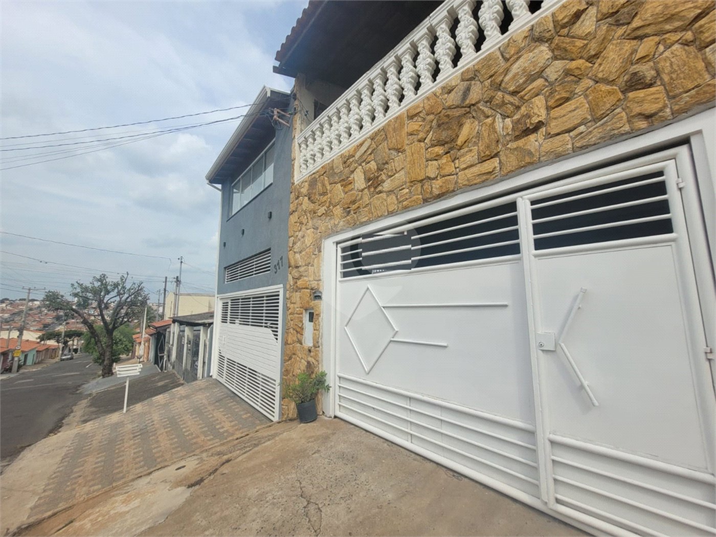 Sobrado à venda com 4 quartos em Jardim Morada do Sol, Indaiatuba, SP