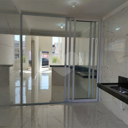 Casa à venda com 3 quartos, sendo 1 suíte,  no condomínio Horto Florestal Villagio, Sorocaba - SP