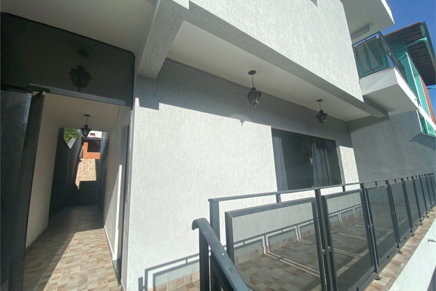 Sobrado à venda com 3 quartos, sendo 1 suíte, em Tremembé, São Paulo, SP