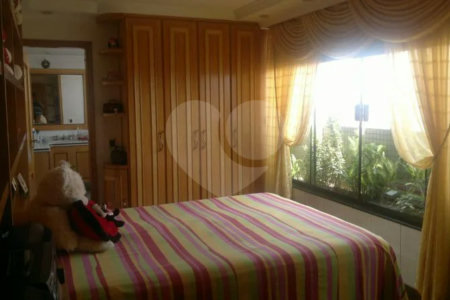 Cobertura à venda com 5 quartos, sendo 4 suítes, em Vila Paulicéia, São Paulo, SP