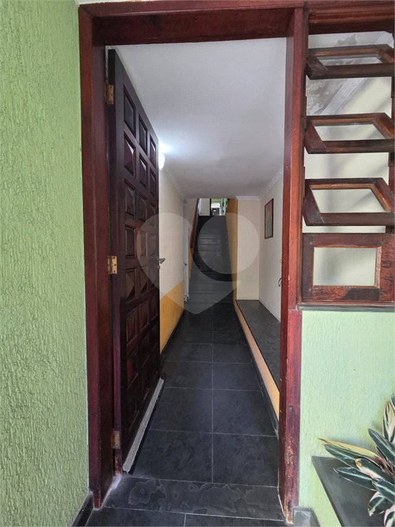 Casa à venda com 4 quartos, sendo 1 suíte, em Vila Paulo Silas, São Paulo, SP