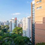 Apartamento à venda com 3 quartos, sendo 1 suíte, em Campo Belo, São Paulo, SP