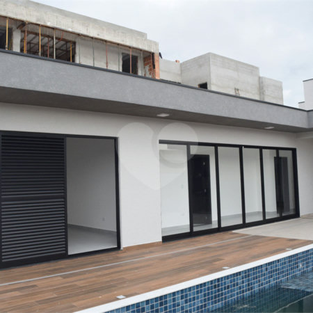 Casa à venda com 4 quartos, sendo 3 suítes, em Condomínio Residencial Reserva Ecológica Atibaia, Atibaia, SP