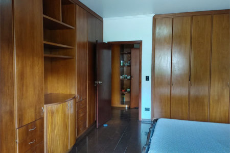 Casa à venda com 4 quartos, sendo 2 suítes, em Parque dos Príncipes, São Paulo, SP