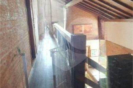 Casa à venda com 3 quartos, sendo 1 suíte, no condomínio Terras de São Francisco, Vinhedo - SP