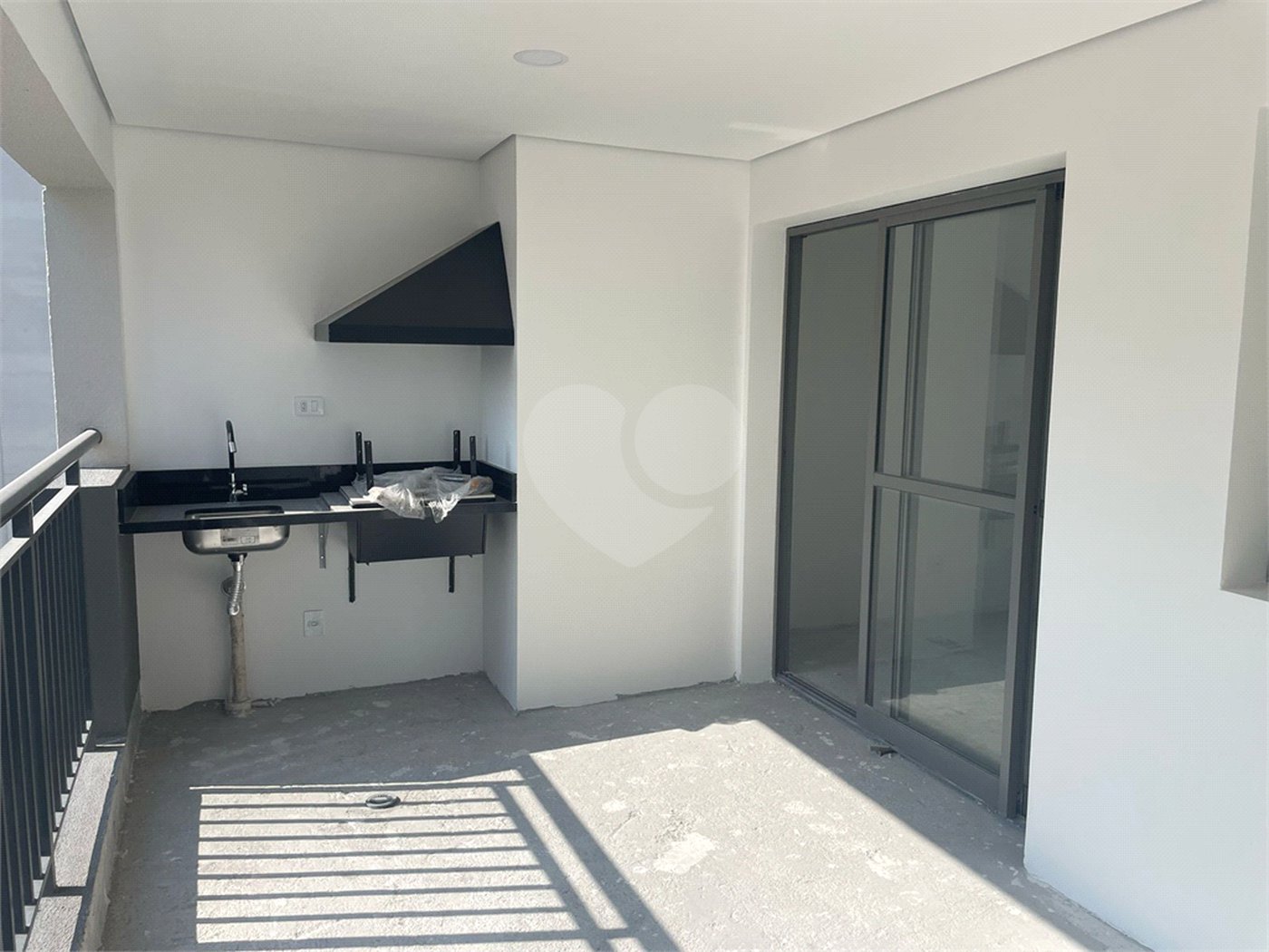 Apartamento à venda com 2 quartos, sendo 1 suíte, em Santo Amaro, São Paulo, SP