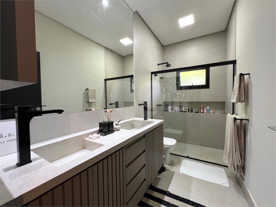 Casa à venda com 3 suítes no condomínio Vinhas da Vista Alegre - Lado Sede, Vinhedo - SP