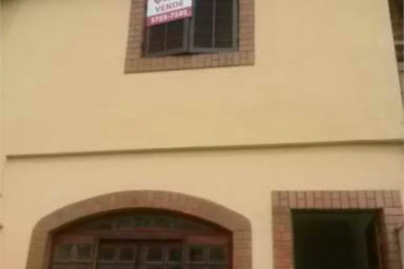 Sobrado à venda com 3 quartos, sendo 1 suíte,  em Jardim Monte Kemel, São Paulo, SP