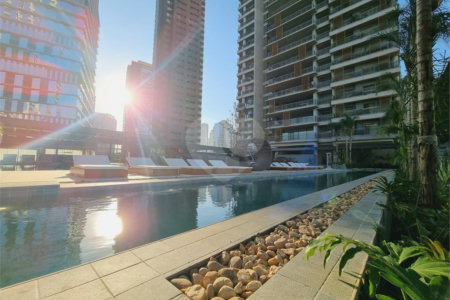 Apartamento à venda ou para alugar com 3 quartos, sendo 1 suíte, em Jardim das Acácias, São Paulo, SP