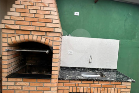 Sobrado em São Paulo com 140m², 4 dormitórios e 2 vagas de garagem