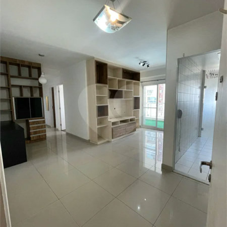 Apartamento à venda com 3 quartos, sendo 1 suíte, em Baeta Neves, São Bernardo do Campo, SP