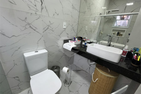 Casa à venda com 3 quartos, sendo 1 suíte, no condomínio Jardim Guarujá, Salto - SP