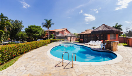 Casa em condomínio à venda com 4 quartos, sendo 3 suítes,  em Bosque de Geribá, Armação dos Búzios, RJ