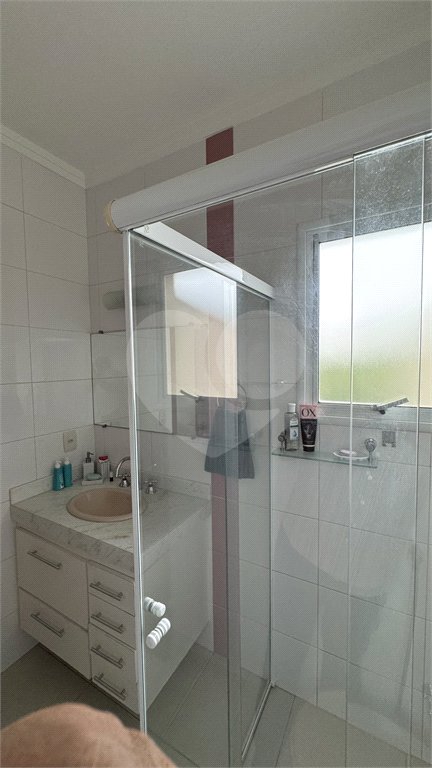 Casa à venda com 3 suítes no condomínio Residencial Delle Stelle, Louveira - SP