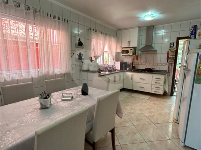 Sobrado à venda com 3 quartos, sendo 1 suíte,  em Vila Nova Cachoeirinha, São Paulo, SP