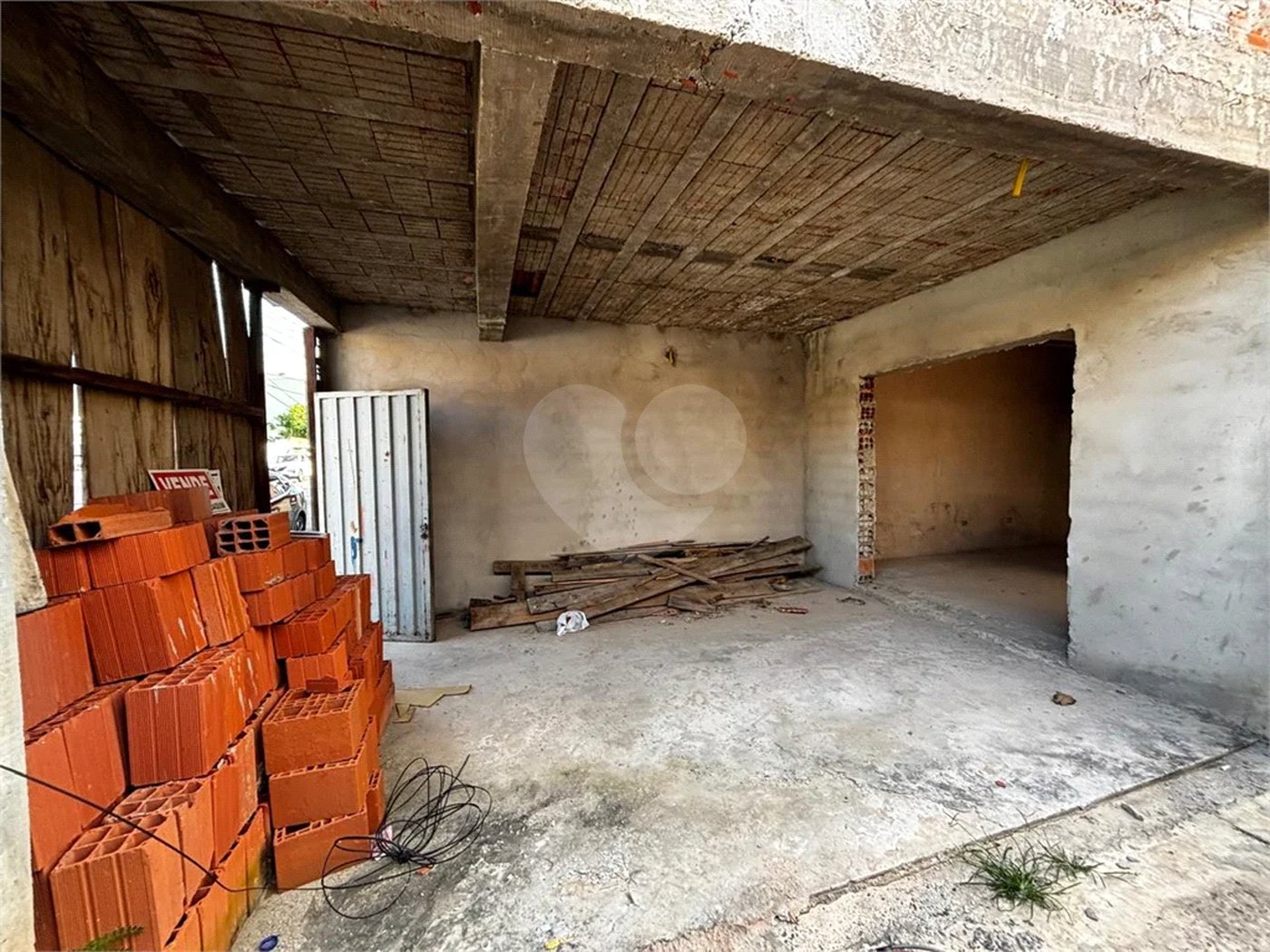 Casa à venda com 3 quartos, sendo 1 suíte, em Jardim Santa Cruz, Salto, SP
