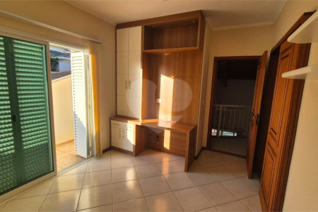 Casa para alugar com 3 quartos, sendo 1 suíte, no condomínio Recanto dos Paturis, Vinhedo - SP