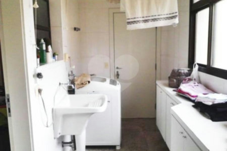 Apartamento à venda com 3 quartos, sendo 2 suítes, em Tatuapé, São Paulo, SP