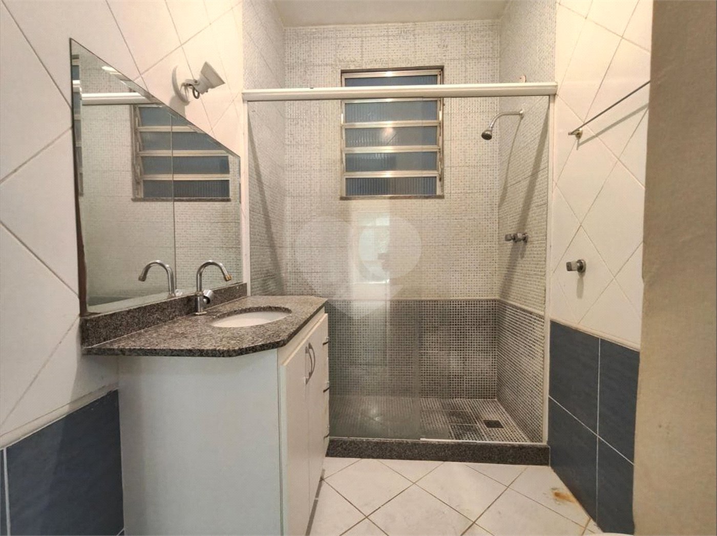 Apartamento à venda com 2 quartos, sendo 1 suíte, em Tijuca, Rio de Janeiro, RJ