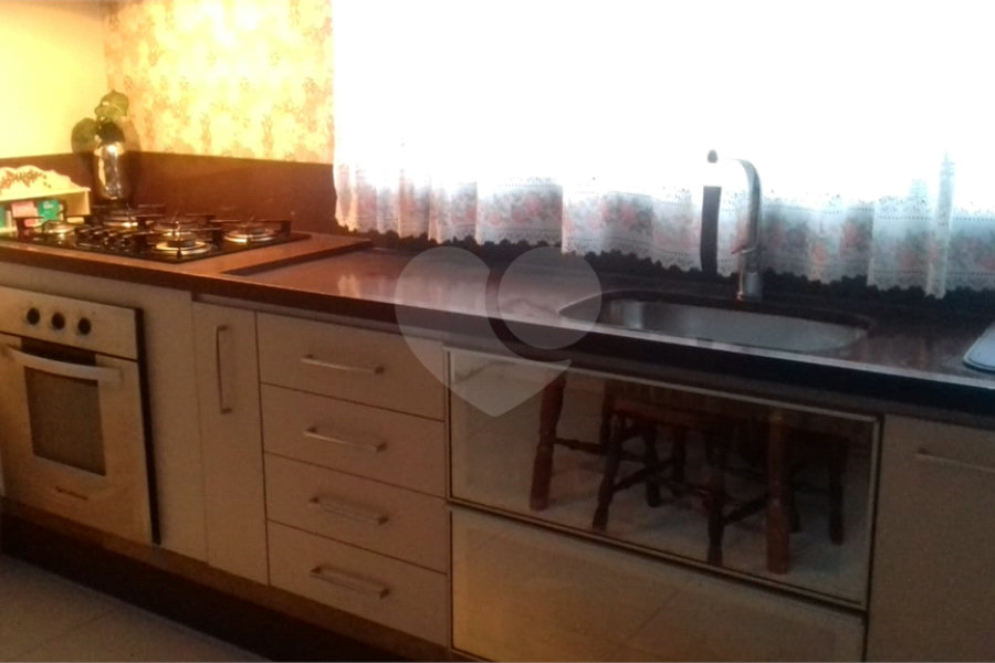 Casa à venda com 4 quartos, sendo 2 suítes, em Vila Medeiros, São Paulo, SP