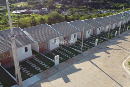 Casa à venda com 2 quartos em Caetetuba, Atibaia, SP