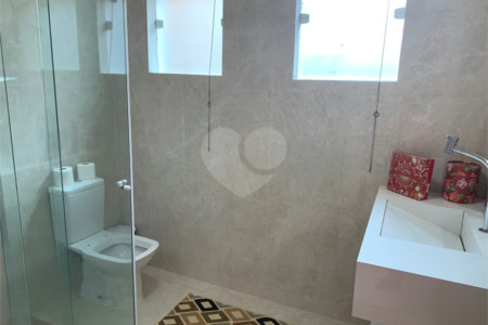 Casa Térrea à venda com 4 quartos, sendo 2 suítes, em Planalto Paulista, São Paulo, SP