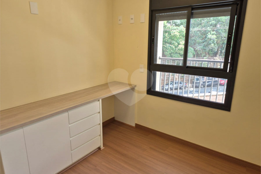 Apartamento na Vila Pauliceia