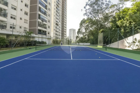 Apartamento à venda com 3 quartos, sendo 1 suíte, em Parque Reboucas, São Paulo, SP