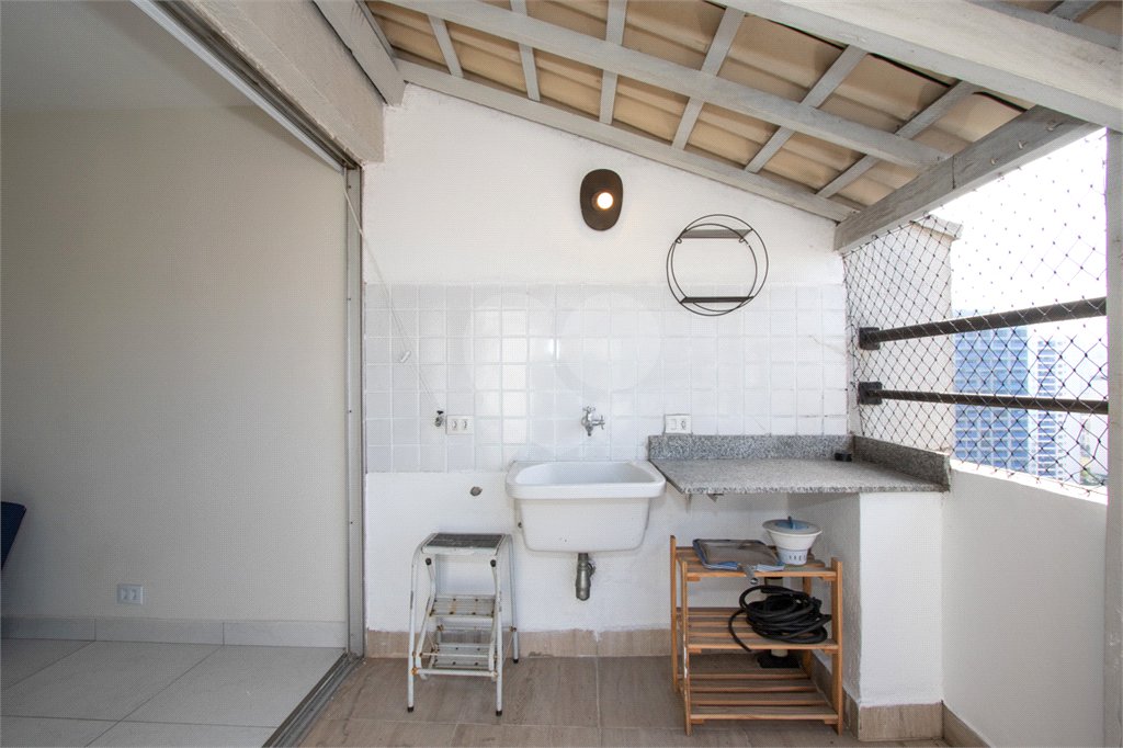 Cobertura Triplex com 90m² e 1 vaga de garagem na Vila Clementino