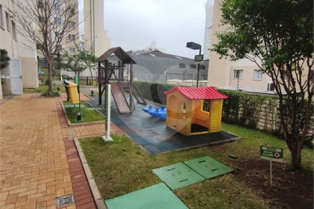Apartamento com 40m², 2 quartos, para locação no Cambuci