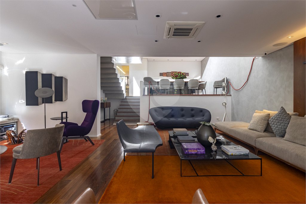 Casa à venda com 3 suítes em Jardim Luzitânia, São Paulo, SP