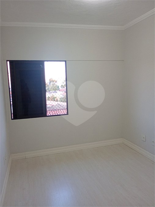 Apartamento à venda com 3 quartos, sendo 1 suíte, em Vila Oliveira, Mogi das Cruzes, SP