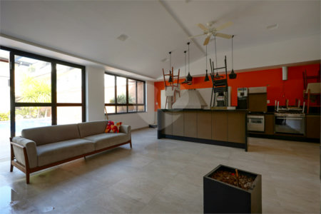 Casa à venda com 4 quartos, sendo 2 suítes, em Interlagos, São Paulo, SP
