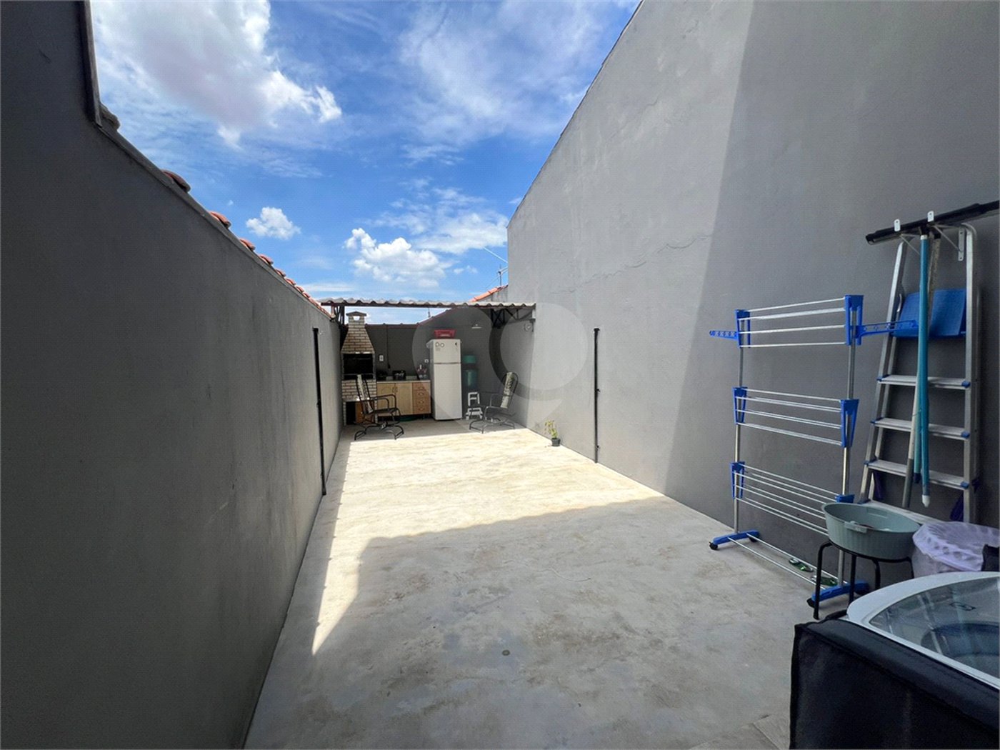 Casa à venda com 2 quartos, sendo 1 suíte, em Vila Barão, Sorocaba, SP