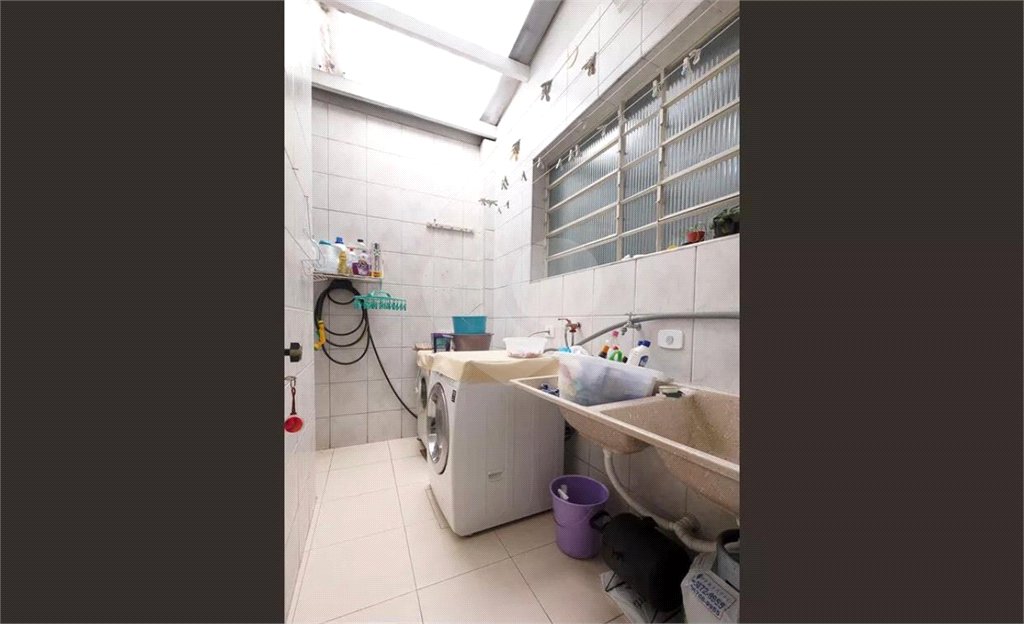 Sobrado à venda com 4 quartos, sendo 2 suítes,  em Vila Pompéia, São Paulo, SP