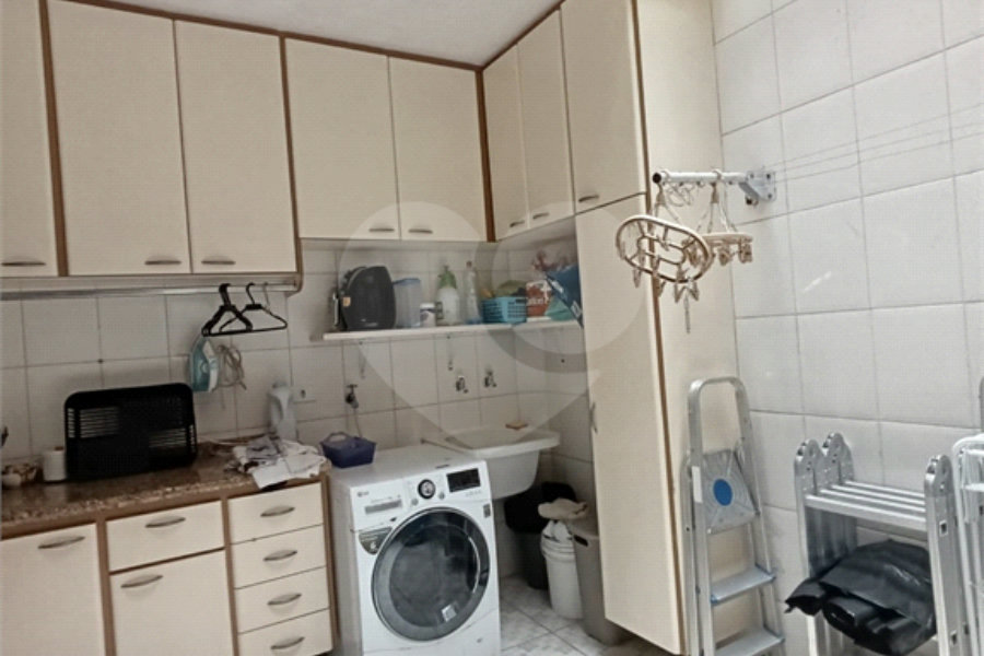 Sobrado à venda com 4 quartos, sendo 1 suíte, em Jaçanã, São Paulo, SP